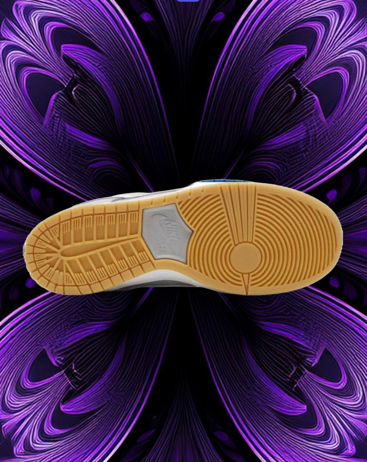 Grey wolf gum sb dunks