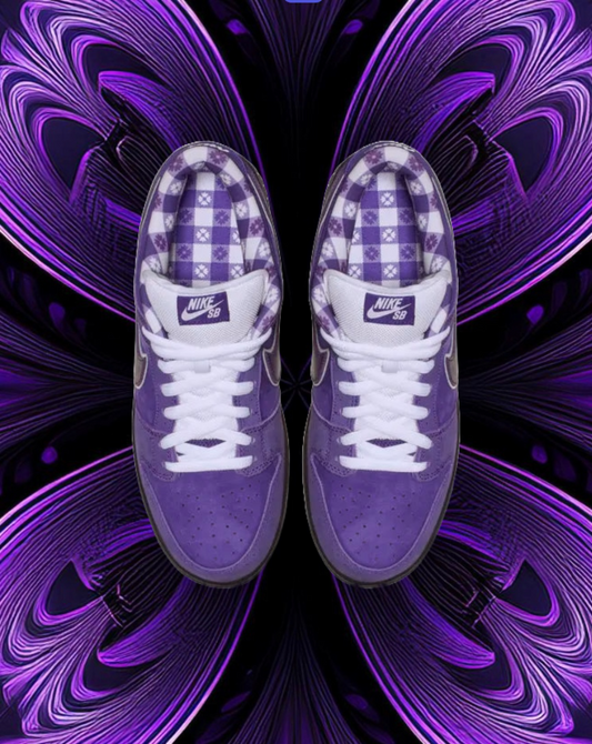 Nike sb dunks ( purple lobster)